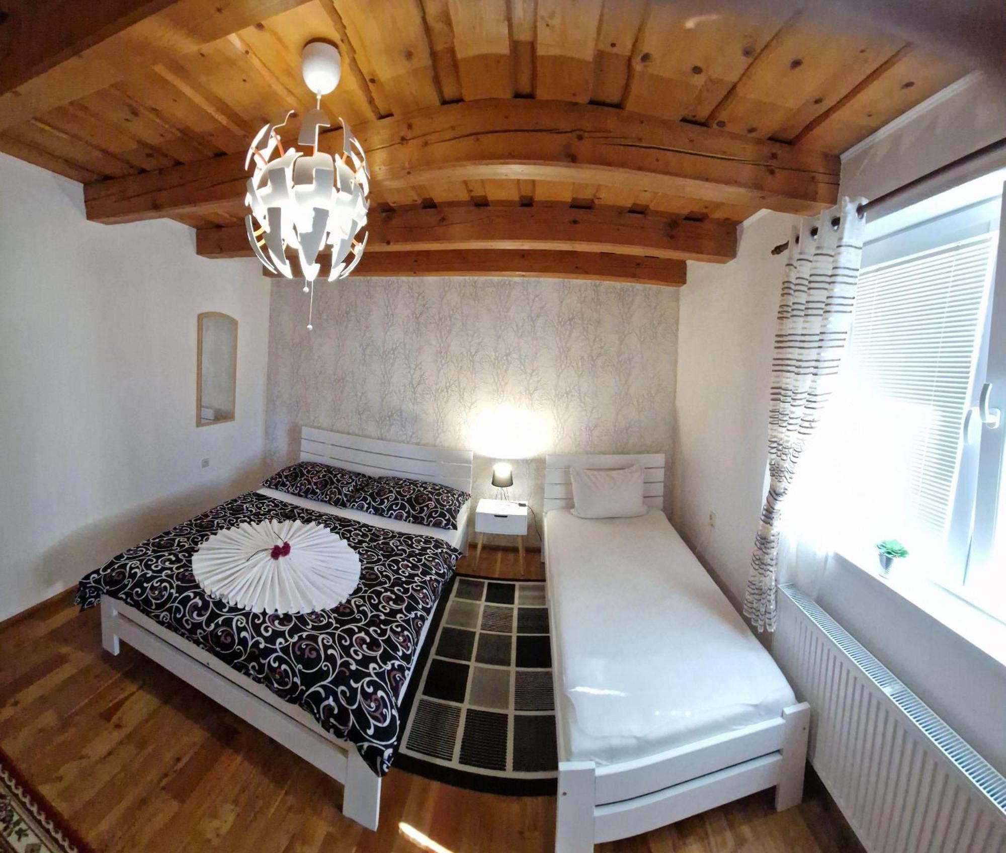 Apartman Erika - Bešeňová Exteriör bild